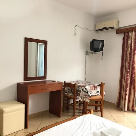 Apartment Center Pirro Himare