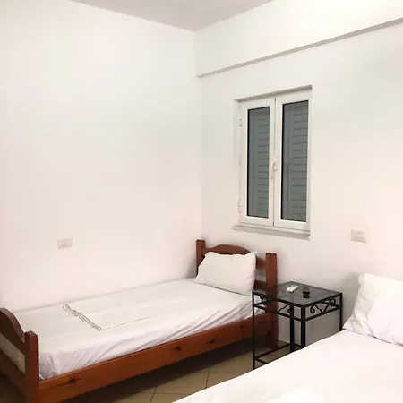 Center Pirro Apartment Himare