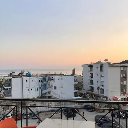 Center Piro Apartment