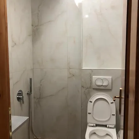 Center Piro * Χειμάρρα