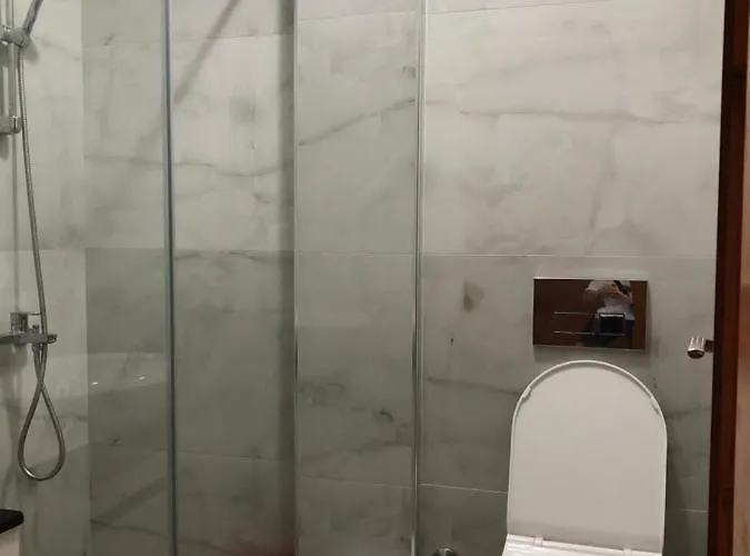 Center Piro 公寓 *